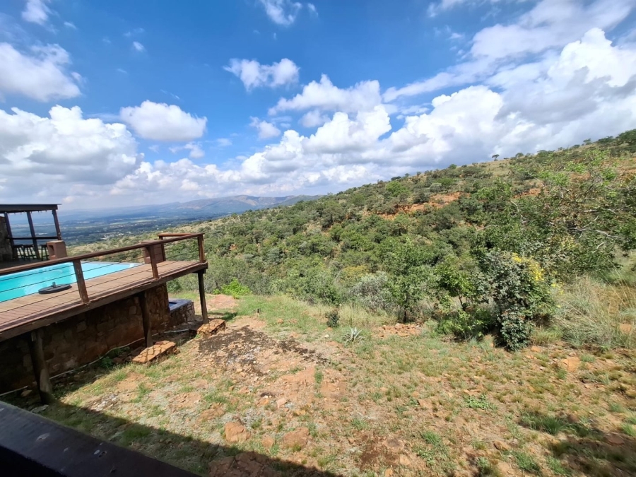 5 Bedroom Property for Sale in Waterkloof East North West